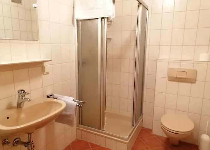 Gaestehaus Holzer *